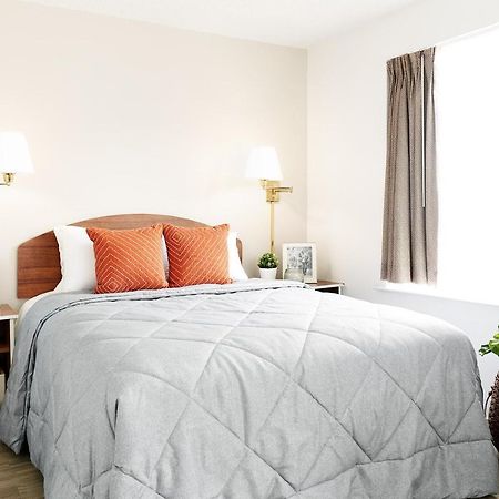 Intown Suites Extended Stay Atlanta Ga - Roswell Alpharetta エクステリア 写真